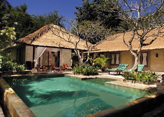 Przykadowy basen w Garden Villa Melia Bali