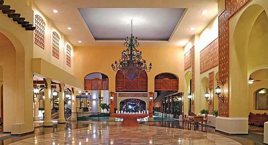 Lobby w kompleksie Iberostar na Riviera Maya - Meksyk
