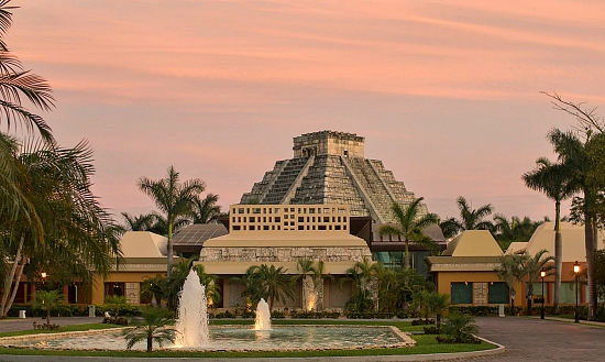 Piramida Selection Paraiso Maya