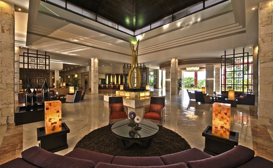 Ocean Maya Royale lobby