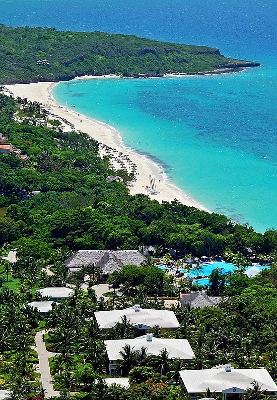 Panorama Paradisus Rio de Oro