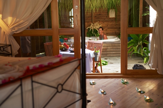 Kuredu Jacuzzi Beach Villa