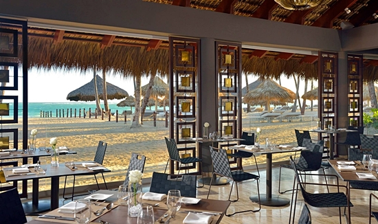Plaża z restauracją Paradisus Punta Cana