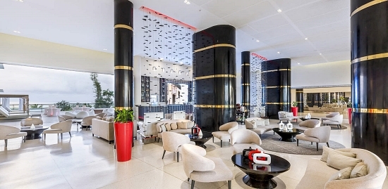 Bar Red